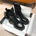 black combat boots with pockets - Vignette | OFF-WRLD