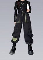 women's high-waisted black cargo pants - Vignette | OFF-WRLD