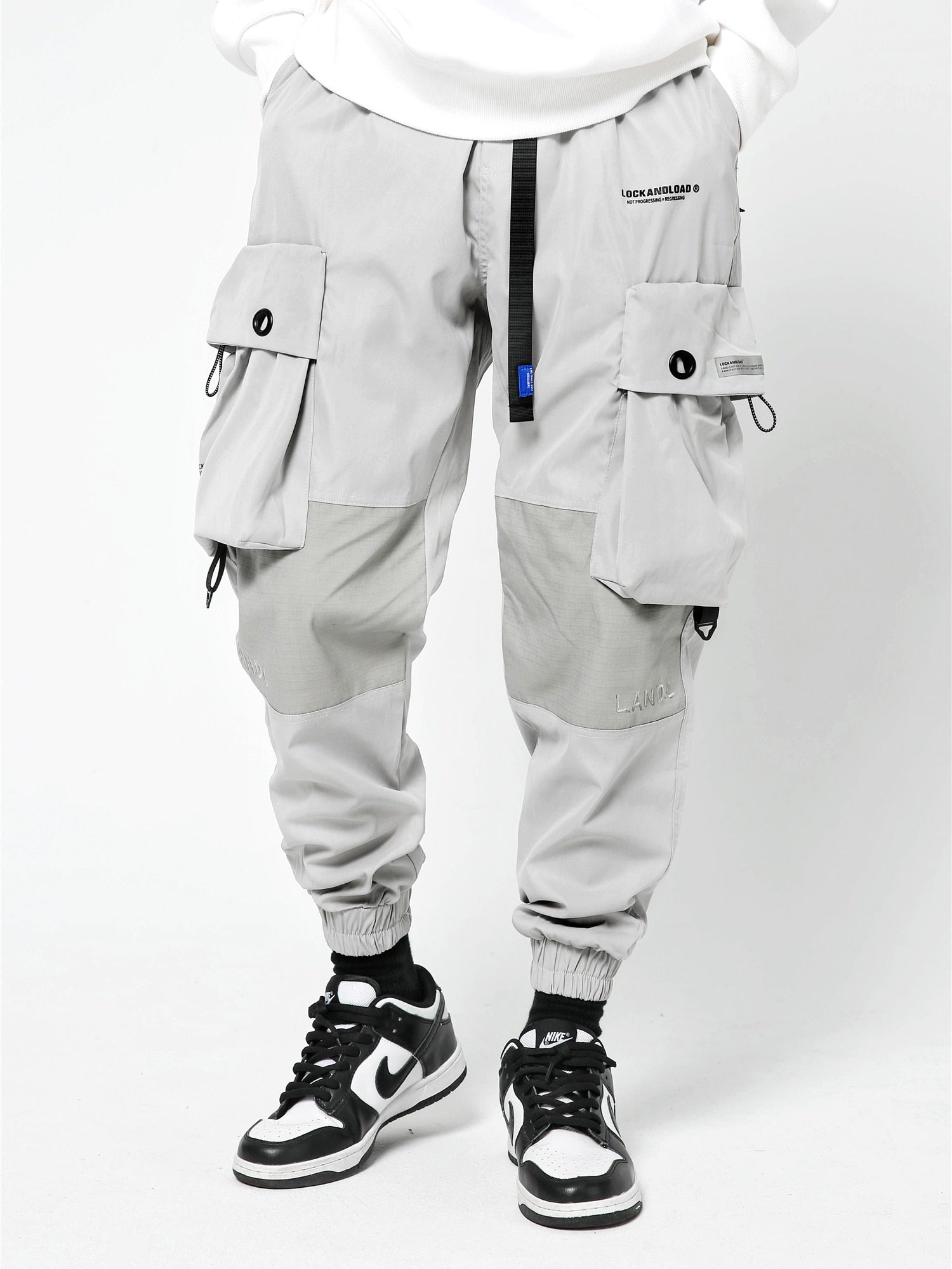 Nike hotsell techwear pants